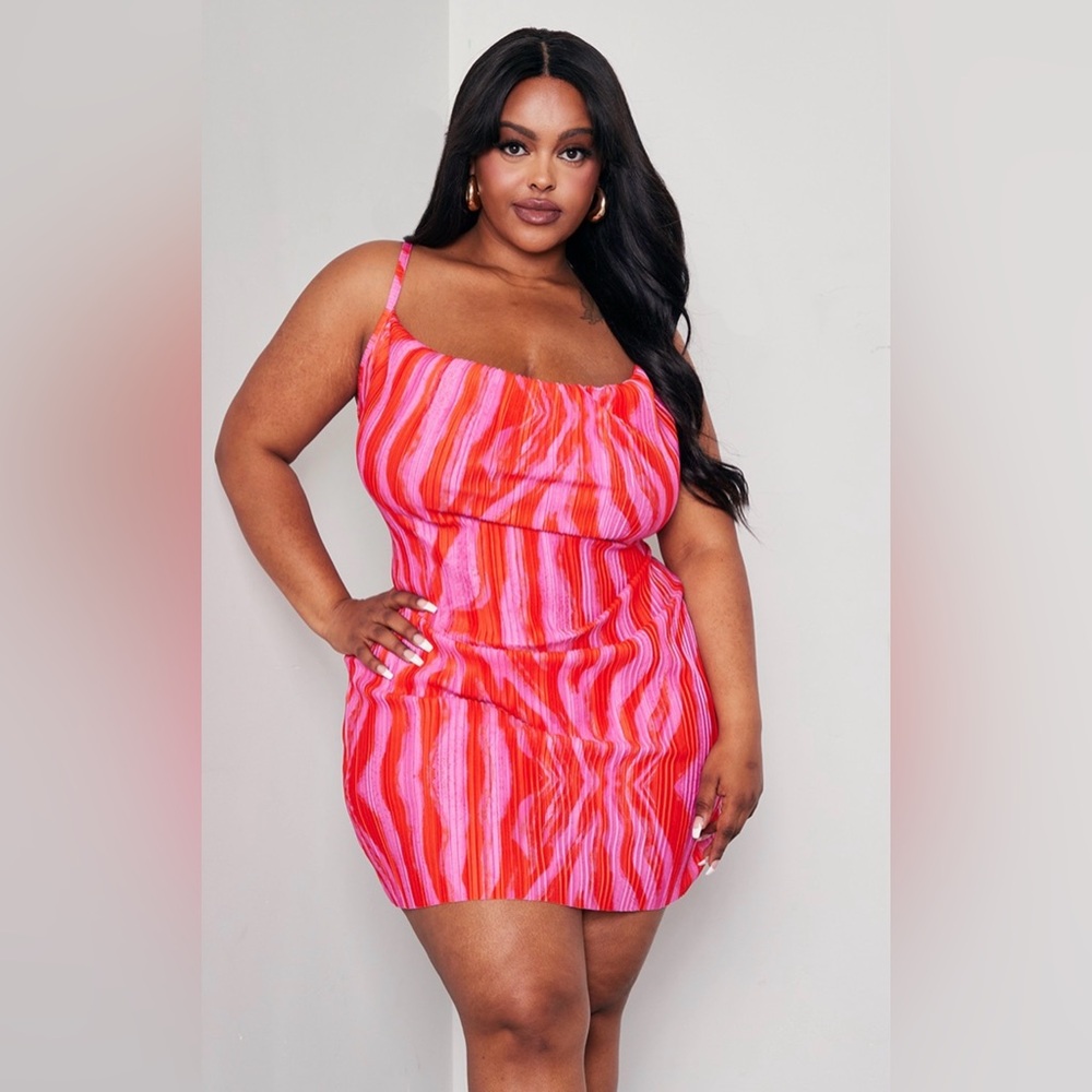 Plus Size Pink and Red Striped Plisse Cowl Neck Dress. Size 20. NWT